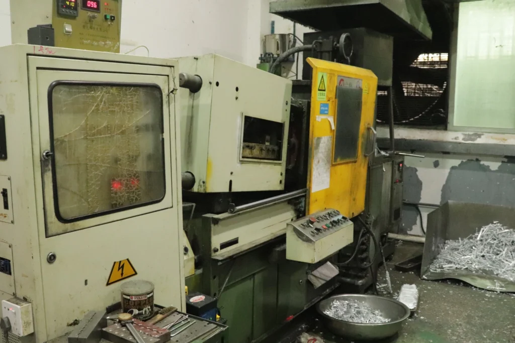 88t hot chamber die casting machine