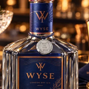 custom zinc alloy gin bottle medallion close up