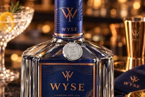 custom zinc alloy gin bottle medallion close up